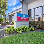 Surestay Plus Hotel By Best Western Sacramento North
