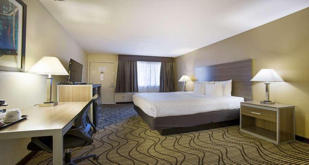 Hotel Surestay By Western North