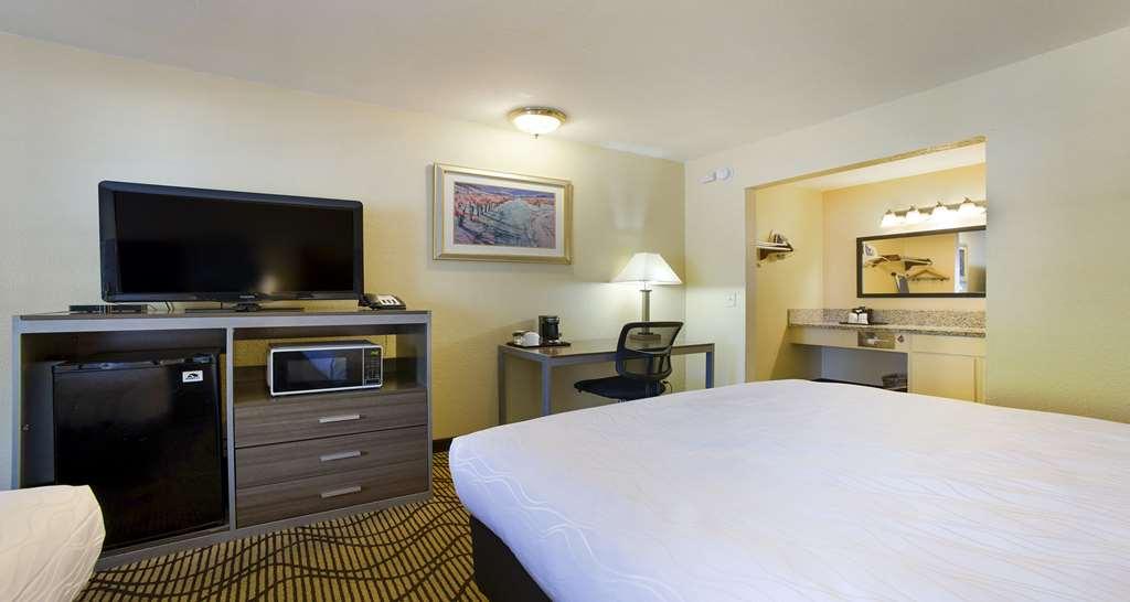 Hotel Surestay By Western North 3*