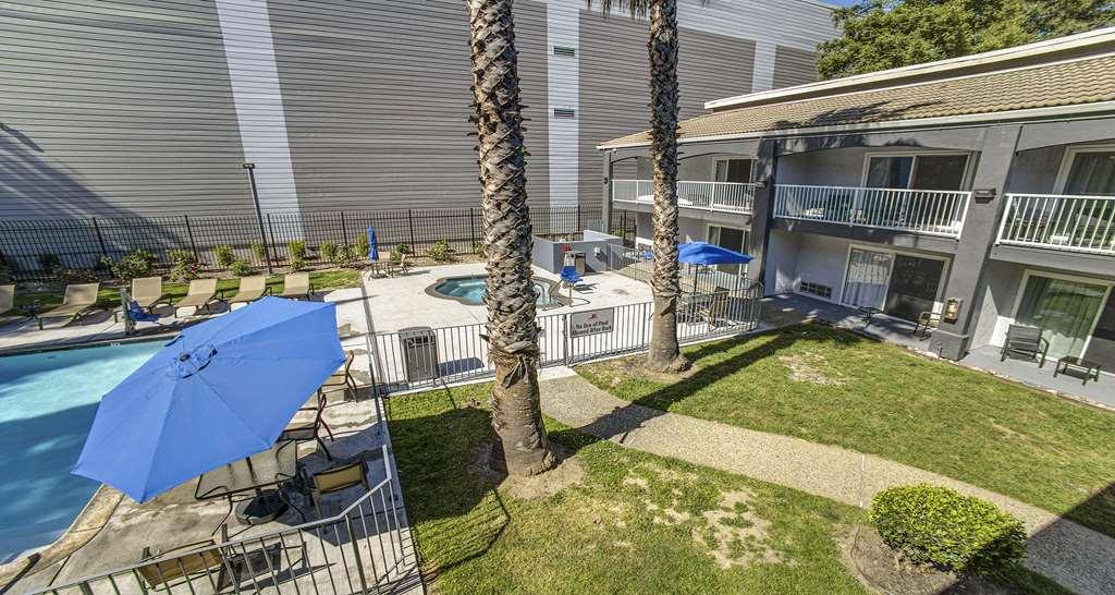 Hotel Surestay By Western North 3*