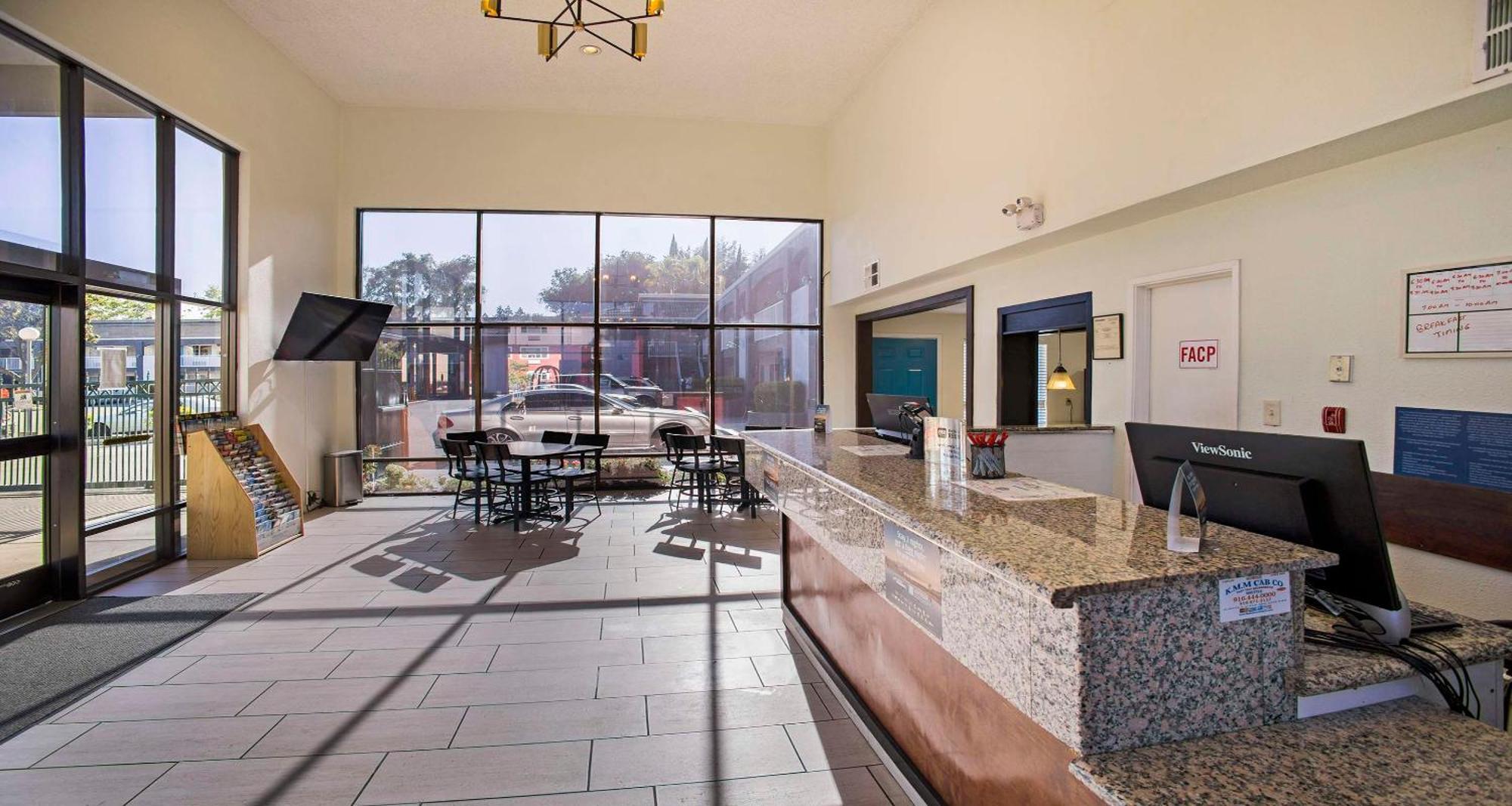 Surestay By Western North Hotel Sacramento