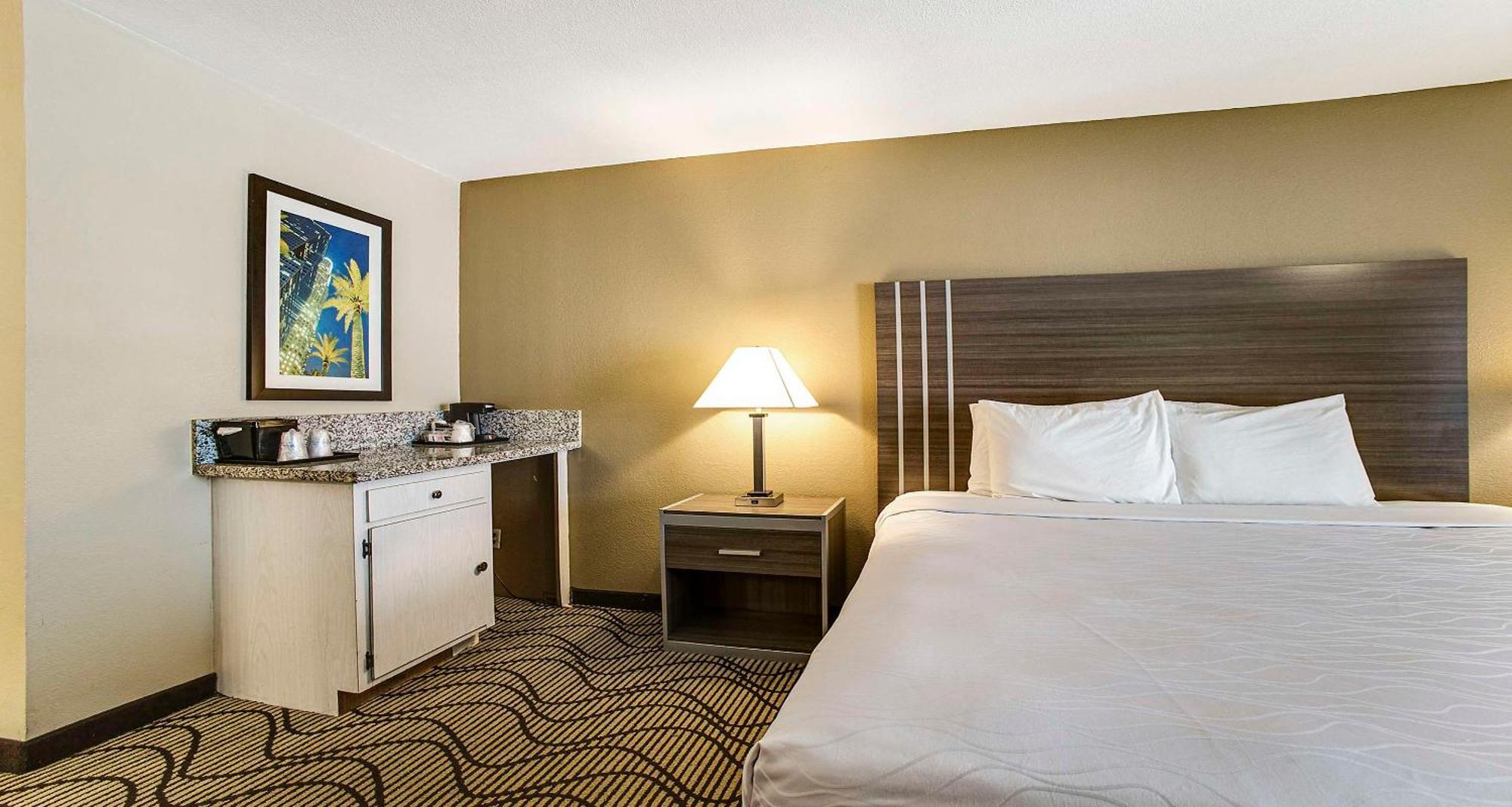 Surestay By Western North Sacramento